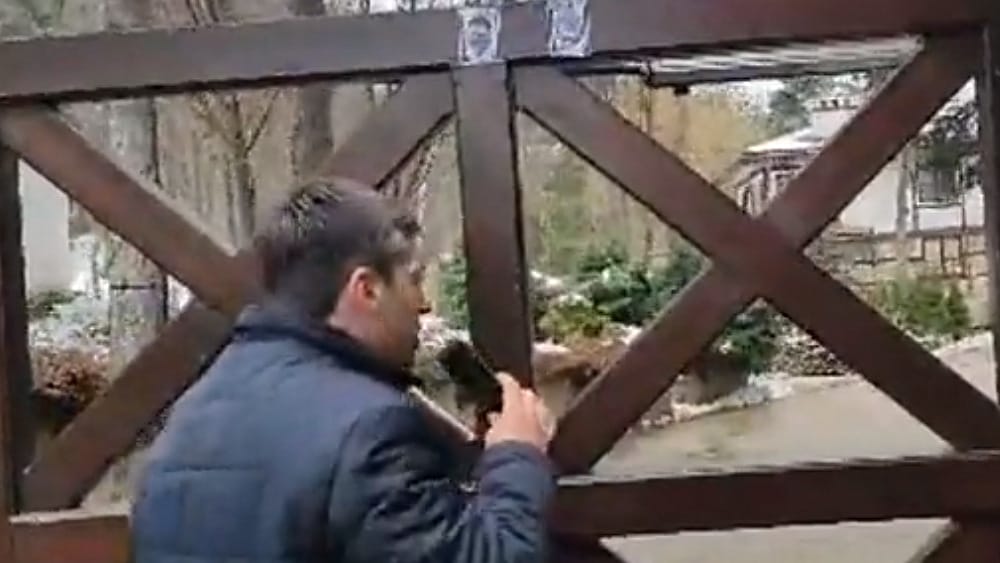 Протест пред сараите на Доган