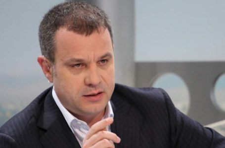 Емил Кошлуков напуска поста генерален директор на БНТ?